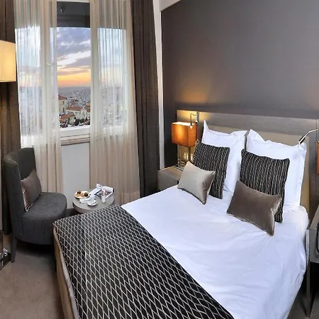 Alkoclar Keban Hotel 4*